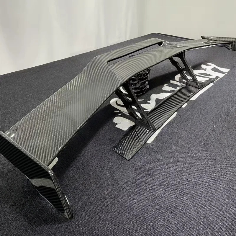 Automotive Parts for  Huracan LP580 LP610 EVO Upgraded Rear Spoiler, Dry Carbon Fiber Rear Spoiler Body Kit